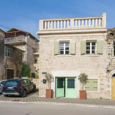Seaside House Zaton, Krka - 23406 بيت للعطل *